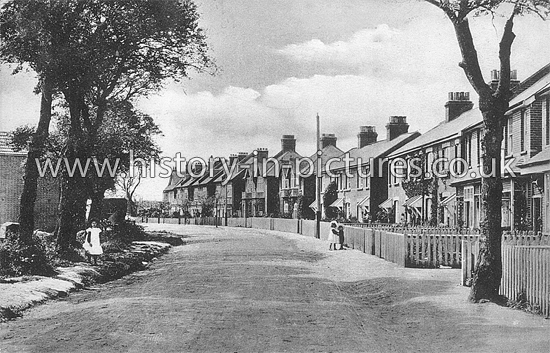 Old Road, Frinton on Sea, Essex. c.1904